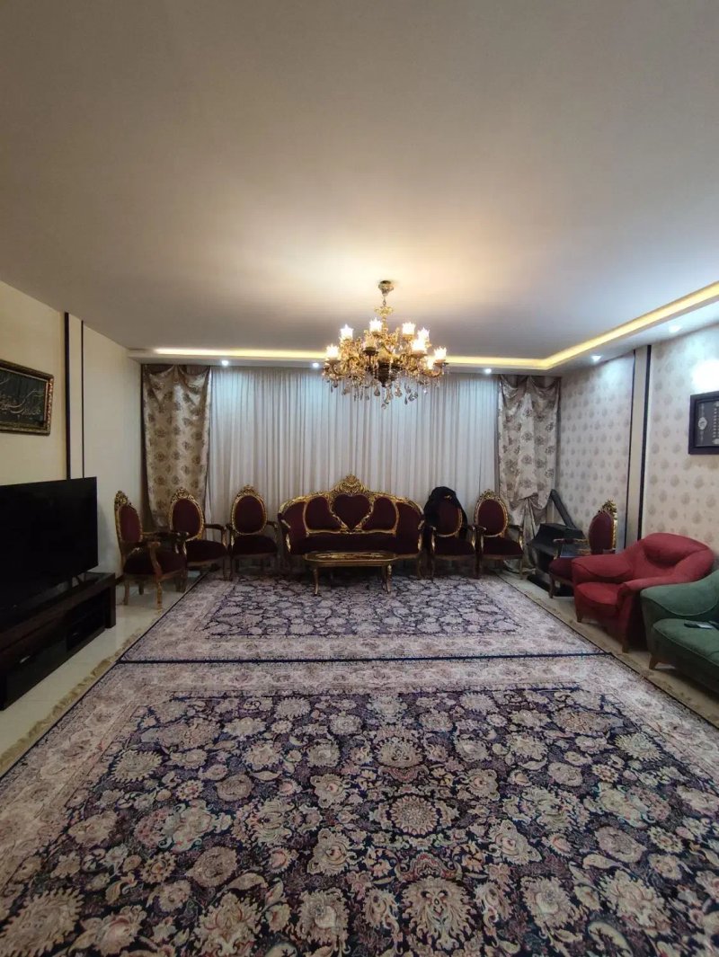 آپارتمان 95 متری دو خوابه در بلوار امیریه مشهد