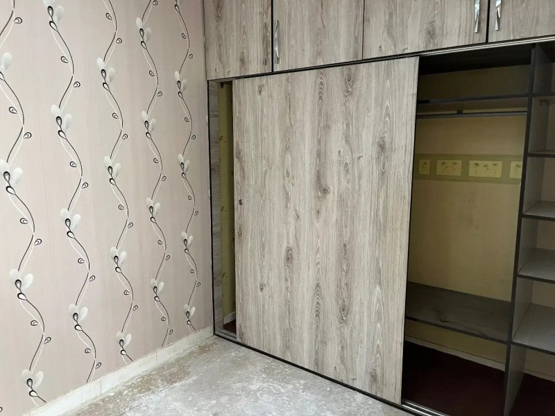 آپارتمان 80 متری دو خوابه در طرشت تهران14017730809