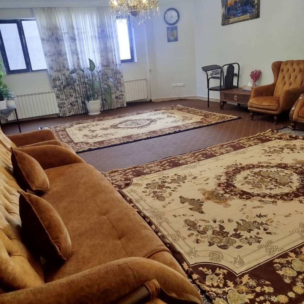 آپارتمان 111 متری دو خوابه در خیابان همدان ملایر124198309