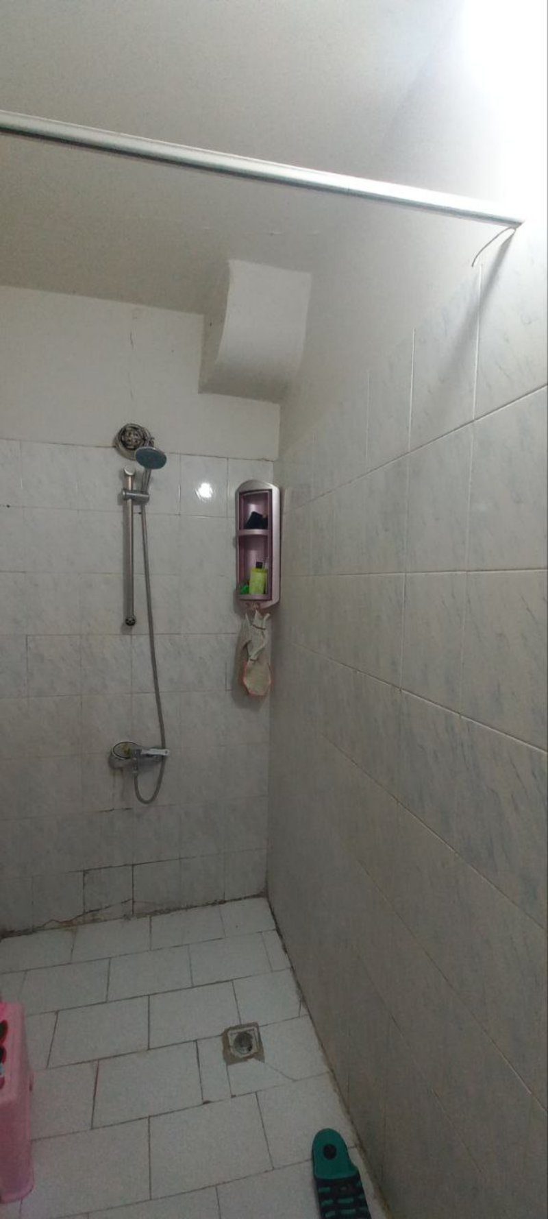 آپارتمان 80 متری دو خوابه در خیابان اراک ملایر14037331086