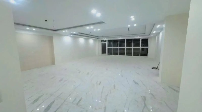 آپارتمان 185 متری سه خوابه در شهرک بنفشه کرج