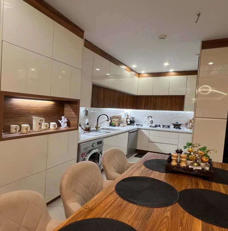 آپارتمان 180 متری سه خوابه در گوهردشت کرج14080031588