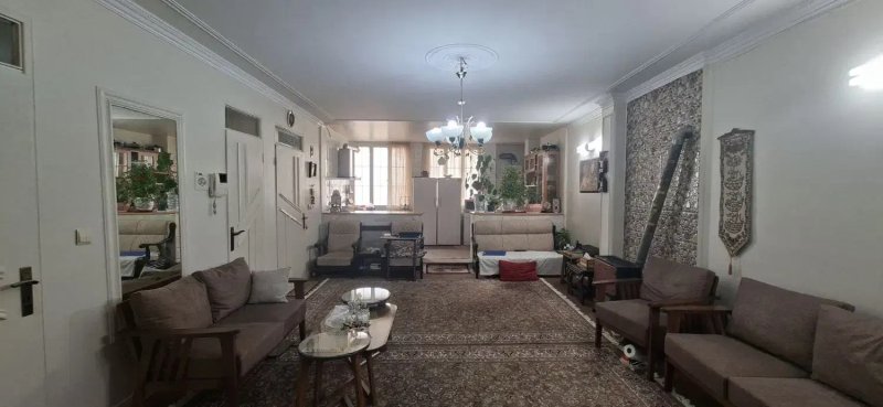آپارتمان 72 متری دو خوابه در شیوا تهران14083731690