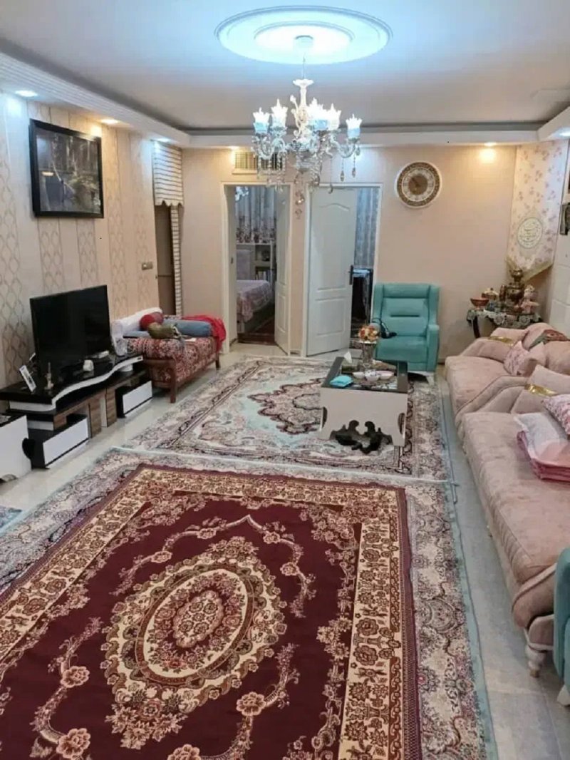 آپارتمان 75 متری دو خوابه در پیروزی تهران