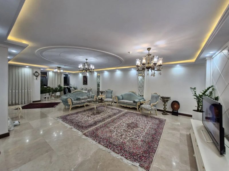 آپارتمان 160 متری سه خوابه در پیروزی تهران