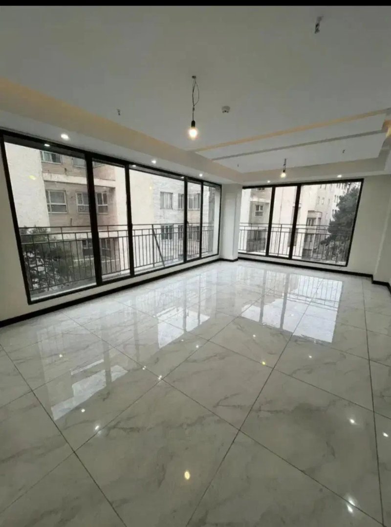 آپارتمان 110 متری سه خوابه در طرشت تهران
