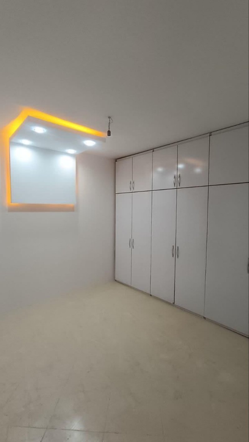 آپارتمان 74 متری دو خوابه در فاز 2 پرند14115332099