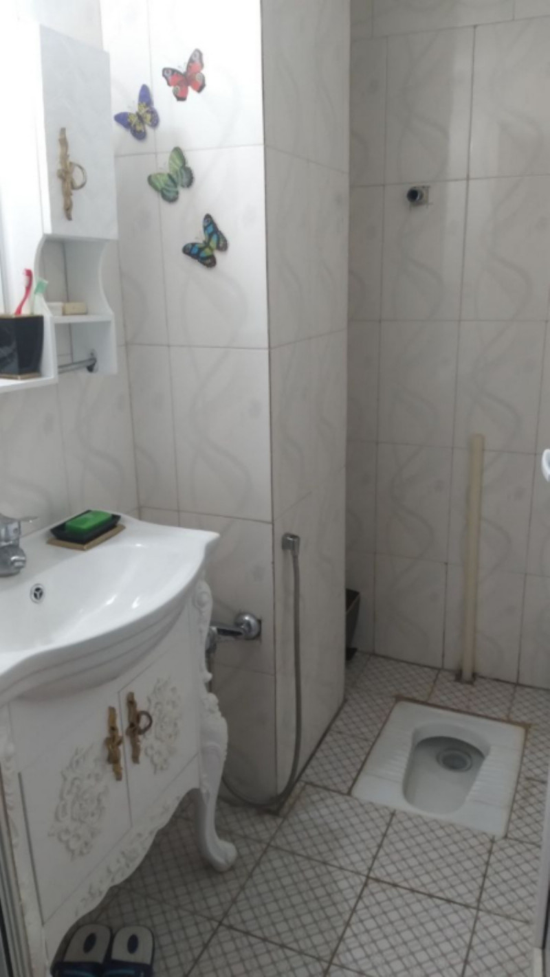 آپارتمان 85 متری دو خوابه در میدان قائم ملایر1262333218