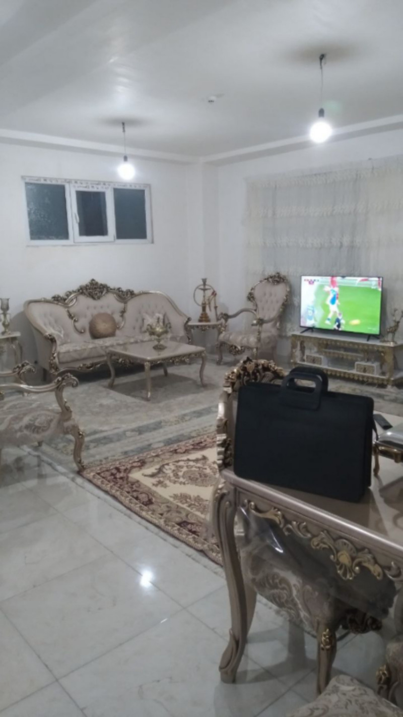 آپارتمان 85 متری دو خوابه در میدان قائم ملایر1262333220