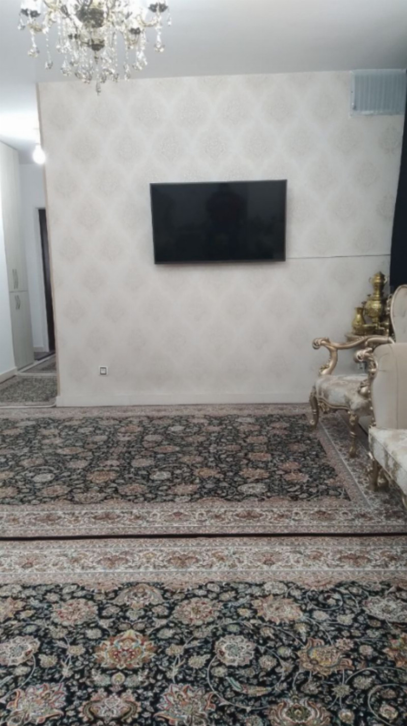 آپارتمان 70 متری دو خوابه در فرهنگیان ملایر1262353233