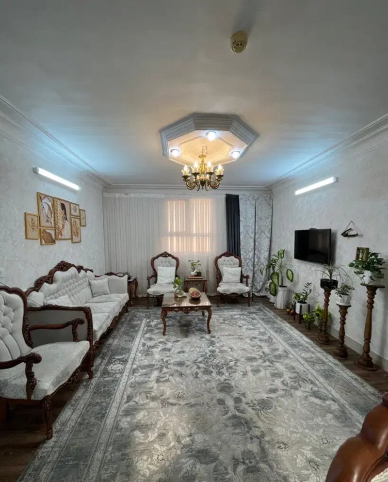 آپارتمان 72 متری دو خوابه در بنیاد قم14148432553