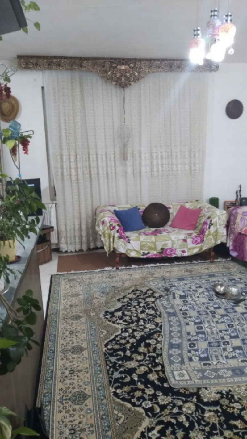 آپارتمان 79 متری دو خوابه در فرهنگیان ملایر1262383257