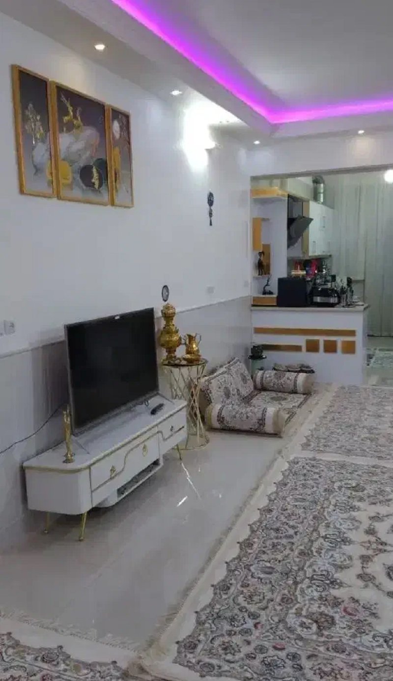 خانه 120 متری سه خوابه در شهرک فاطمیه قم14156532657