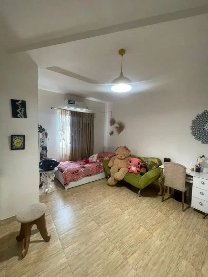 آپارتمان 180 متری سه خوابه در گلسار رشت14177632960