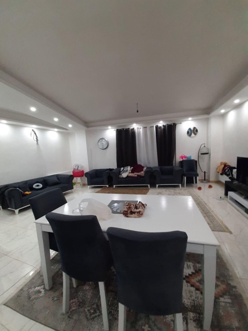 آپارتمان 92 متری دو خوابه در میدان یخسازی رشت