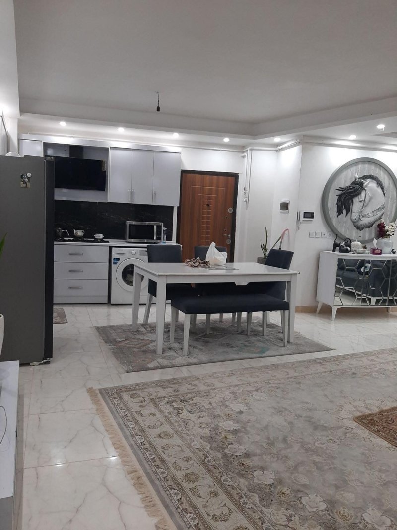 آپارتمان 92 متری دو خوابه در میدان یخسازی رشت14179232968