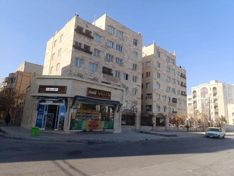 آپارتمان 85 متری دو خوابه در جاهدشهر مشهد14193333342