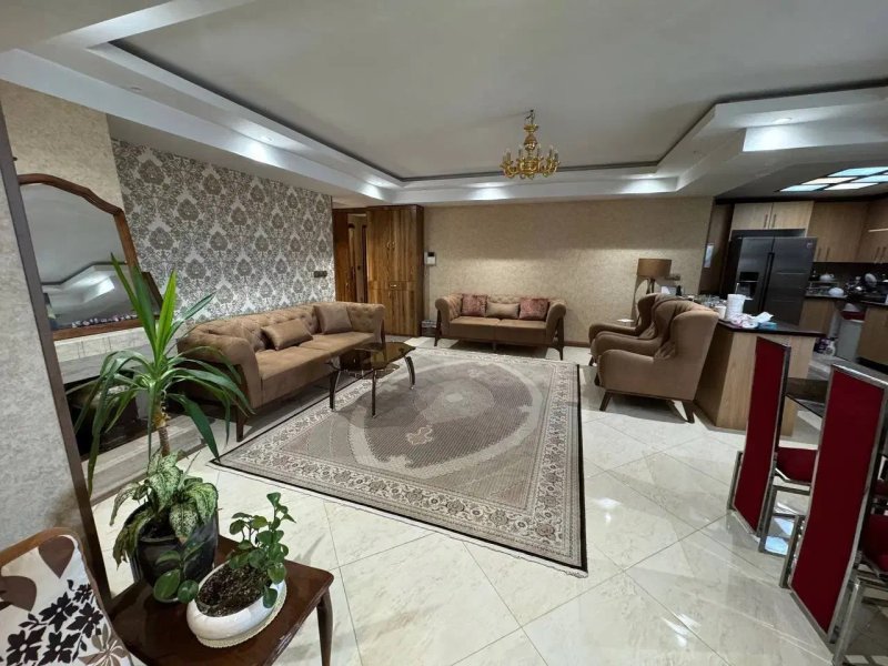 آپارتمان 130 متری دو خوابه در مهرشهر کرج