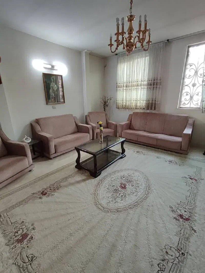 آپارتمان 75 متری دو خوابه در گلشهر کرج