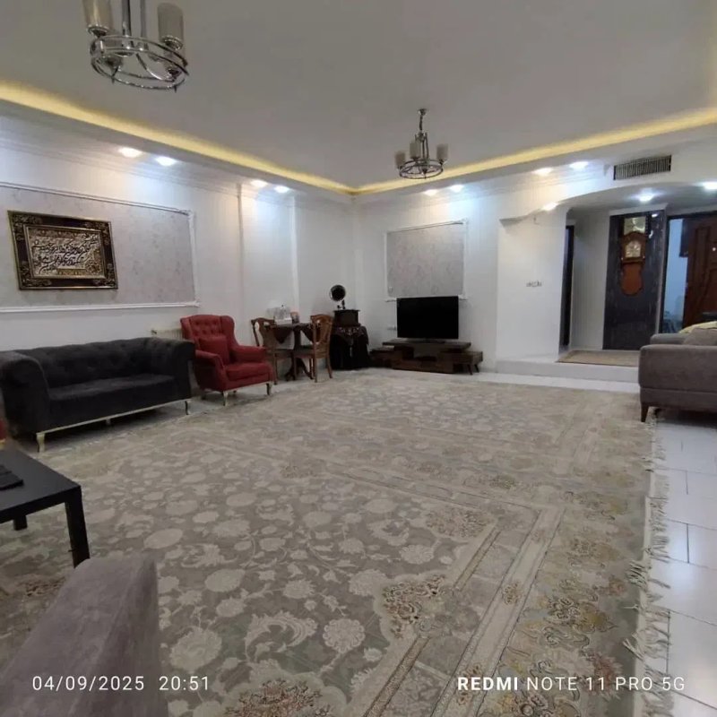 آپارتمان 160 متری سه خوابه در حافظ مشهد