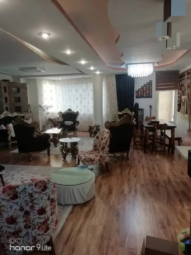 آپارتمان 147 متری سه خوابه در عظیمیه کرج14216533677