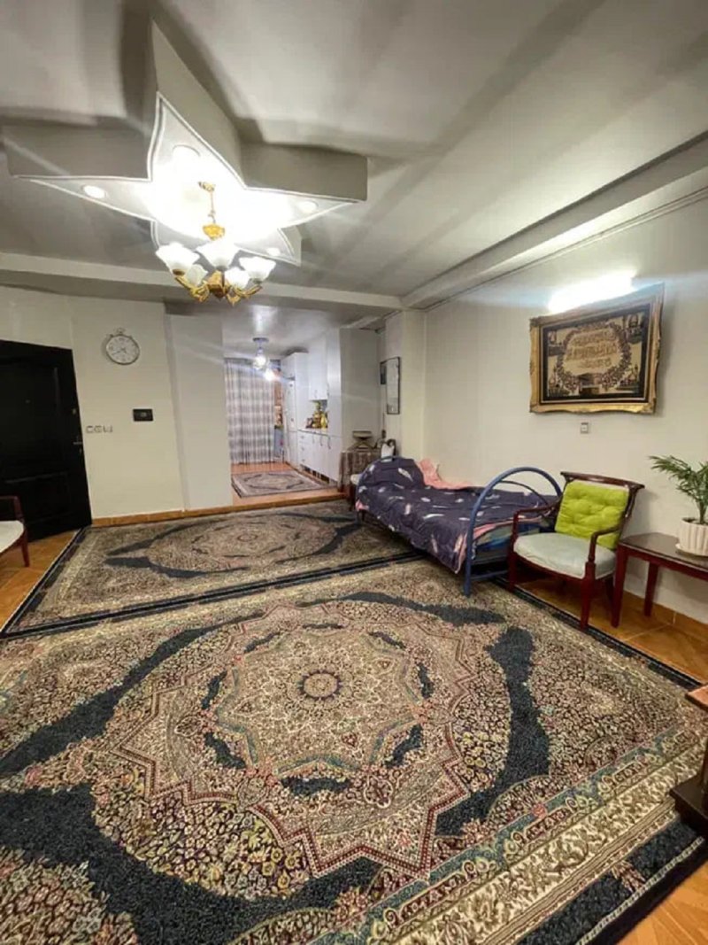 آپارتمان 85 متری دو خوابه در گلشهر کرج14216633682
