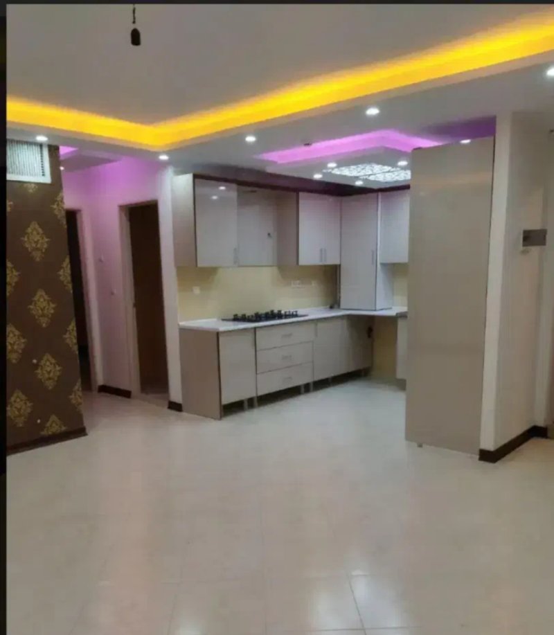 آپارتمان 84 متری دو خوابه در فاز 6 پرند
