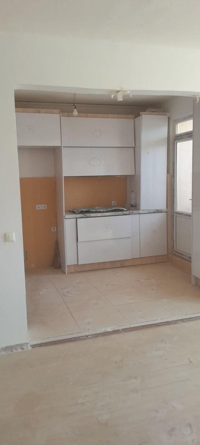 آپارتمان 84 متری دو خوابه در فاز 6 پرند14226933851