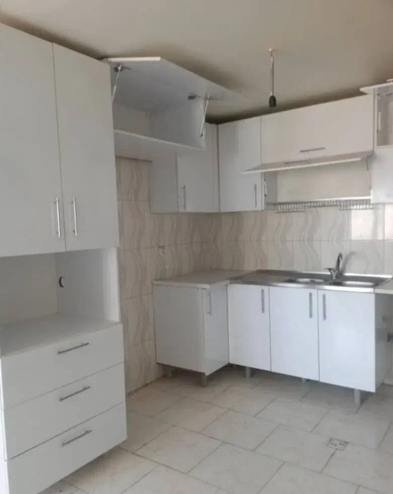 آپارتمان 83 متری دو خوابه در فاز 6 پرند14227033858