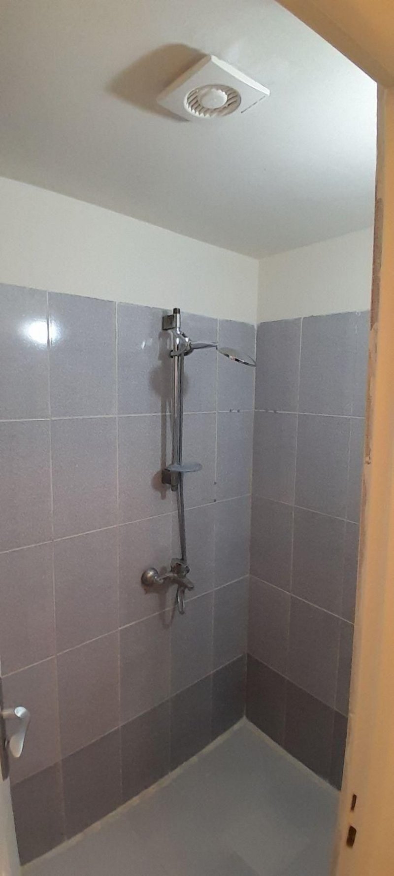 آپارتمان 79 متری دو خوابه در فاز 6 پرند14227133862