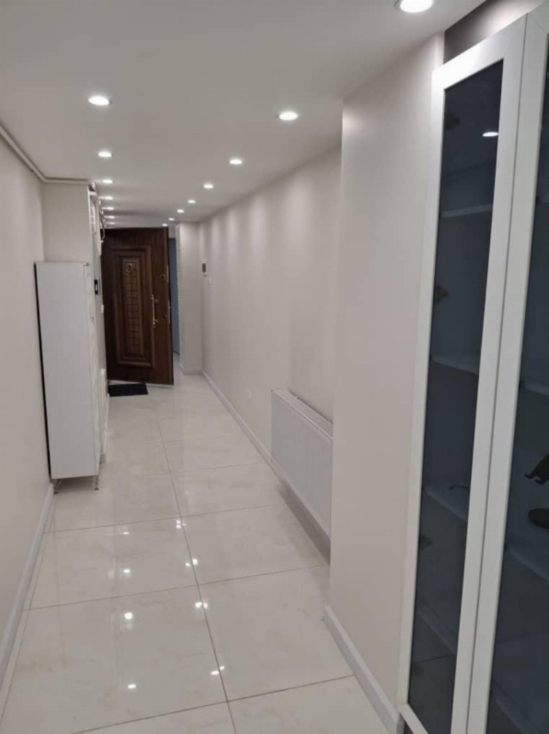 آپارتمان 88 متری یک خوابه در خیابان بوعلی همدان1262673392