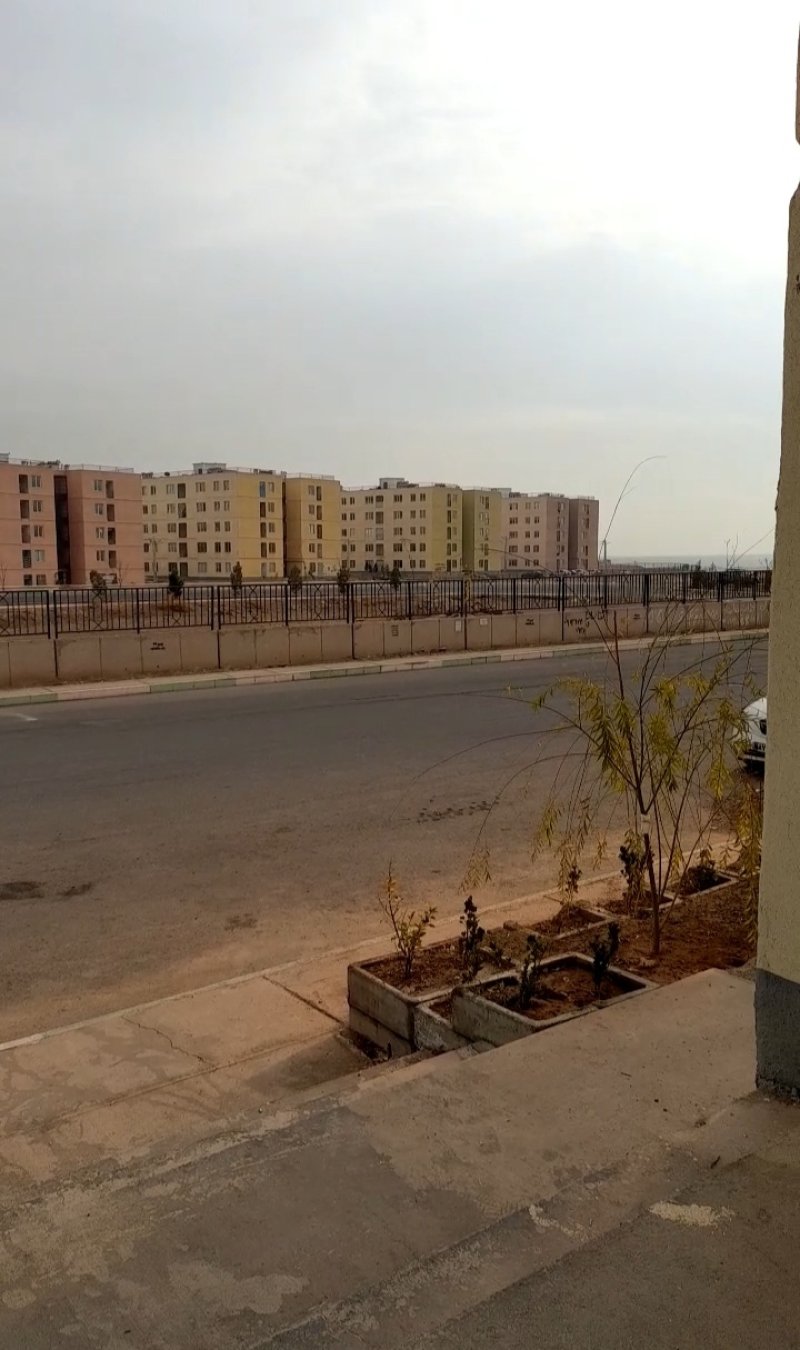 آپارتمان 75 متری دو خوابه در کیسون پرند14232533924