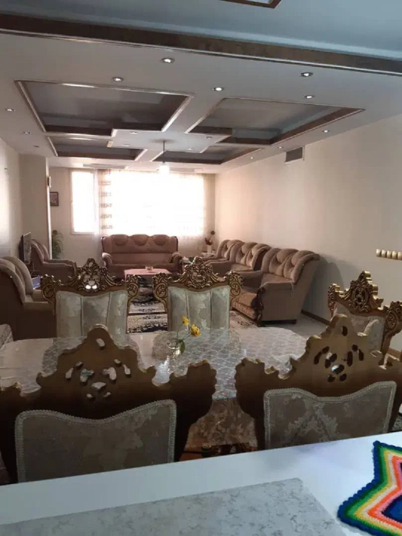 آپارتمان 130 متری دو خوابه در گلشهر کرج14252034266