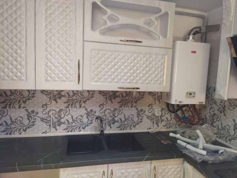 آپارتمان 84 متری دو خوابه در فاز 6 پرند