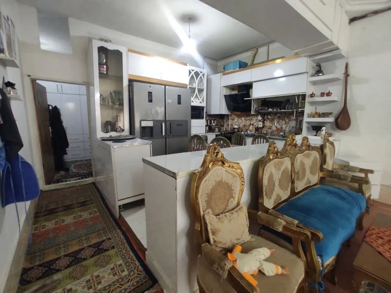 خانه 100 متری یک خوابه در کشمیری مشهد14284534709