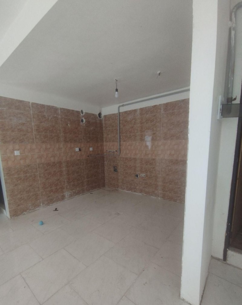 خانه 84 متری دو خوابه در فاز 2 پرند14311635110