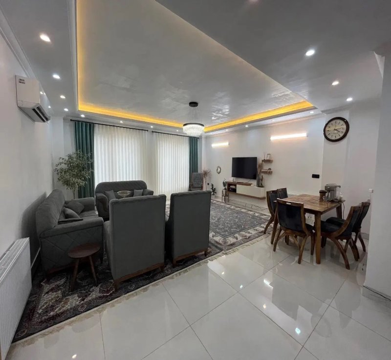 خانه 200 متری سه خوابه در خیابان بابل قائم شهر14312935136