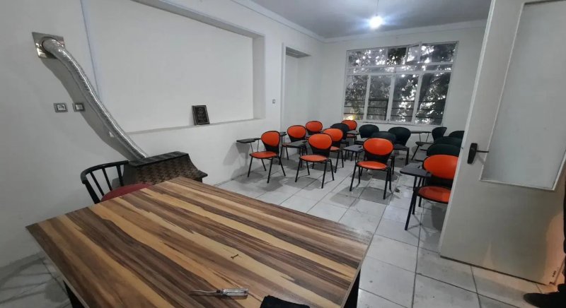 تجاری 90 متری چهارخوابه در بین النهرین همدان14323235257