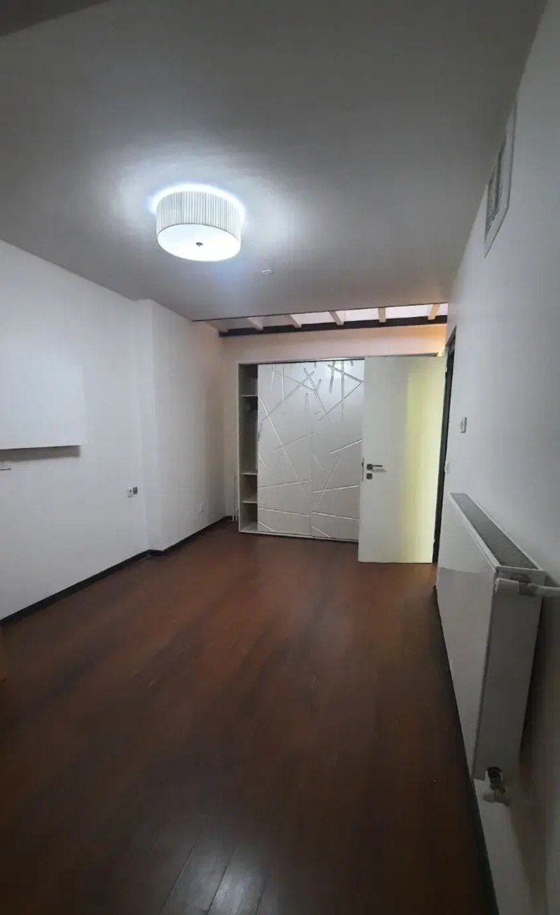 آپارتمان 158 متری سه خوابه در جهان نما همدان14324935279