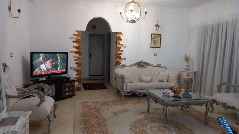 آپارتمان 100 متری دو خوابه در رادیو دریا چالوس