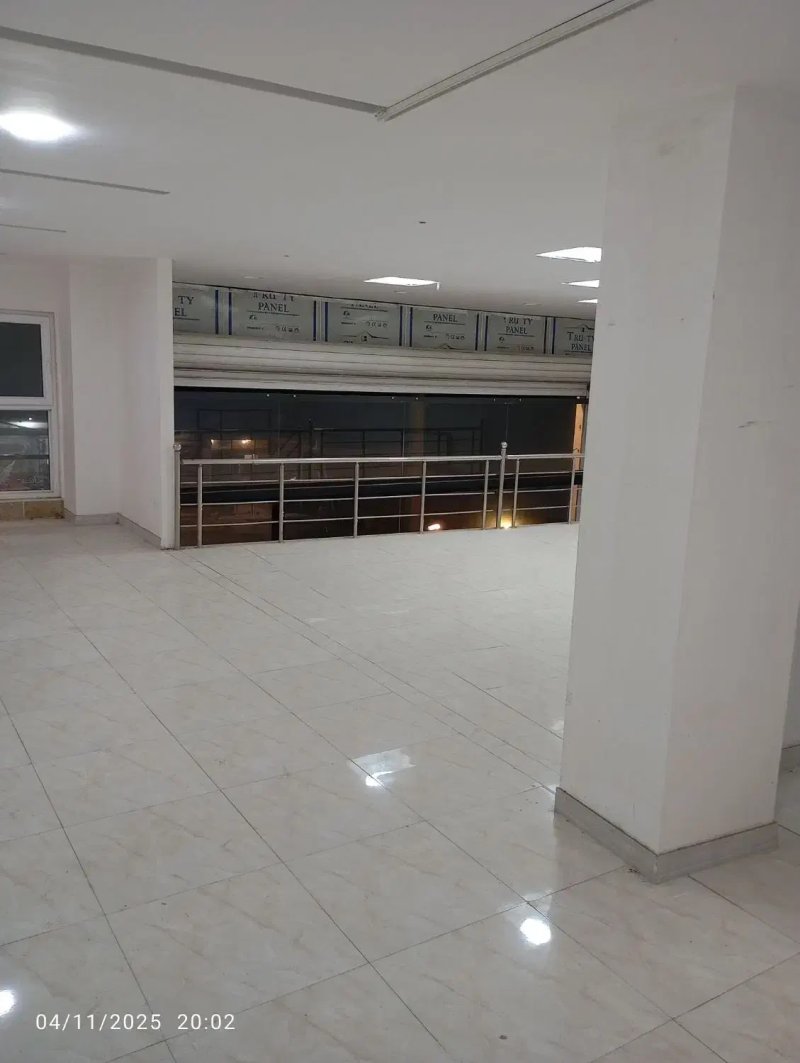 تجاری 170 متری در بلوار گیلان رشت14331535456