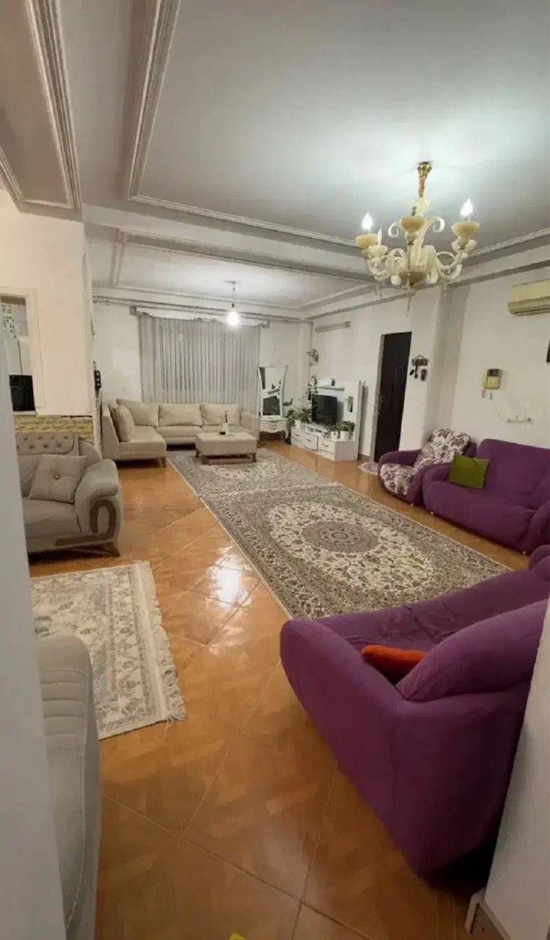 آپارتمان 105 متری دو خوابه در خیابان تهران قائم شهر14337135577