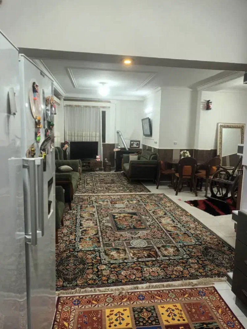 آپارتمان 90 متری دو خوابه در مهمانسرا قائم شهر14337235581
