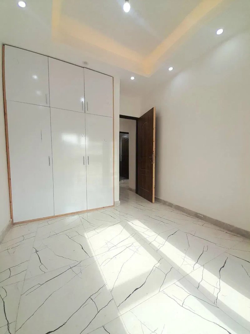 آپارتمان 126 متری دو خوابه در منظریه رشت14345035689