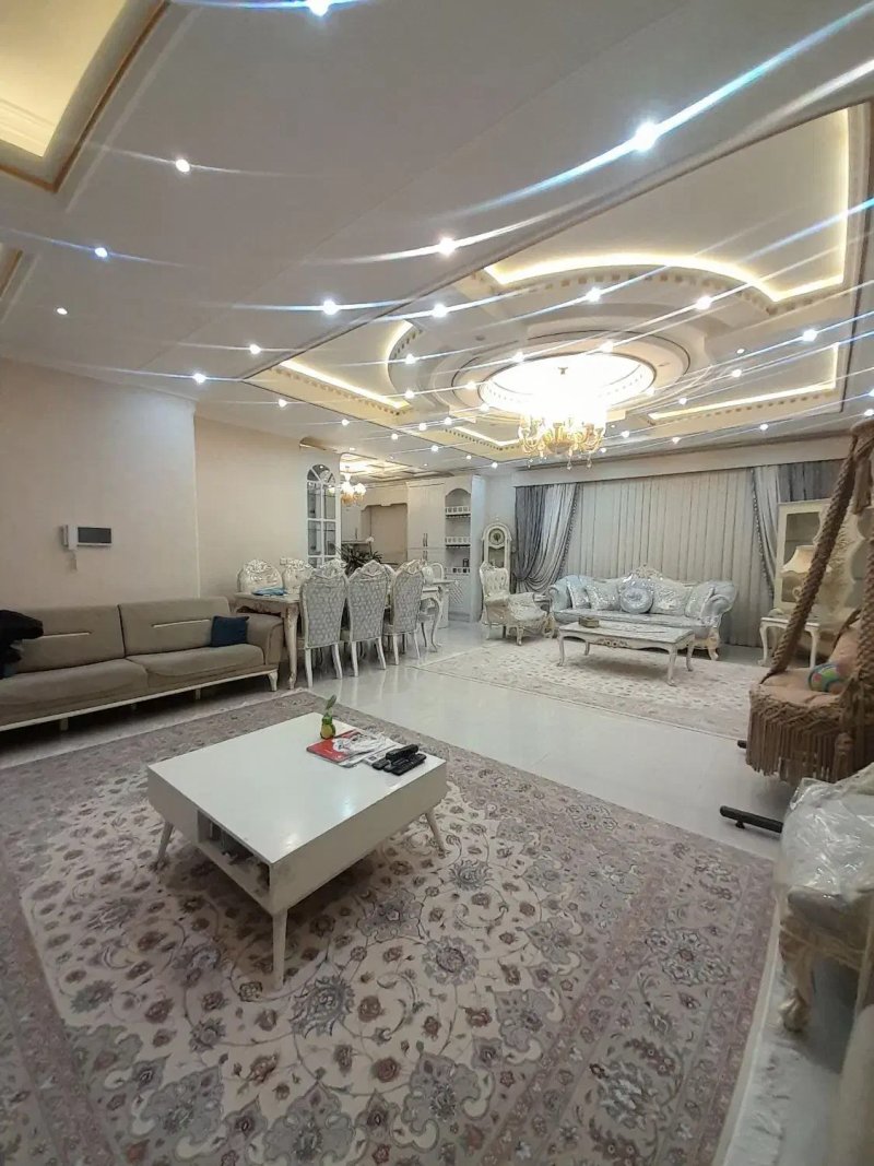 آپارتمان 170 متری سه خوابه در بلوار رودباری رشت