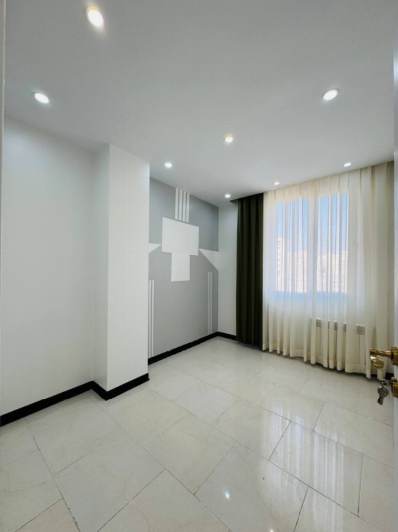 آپارتمان 81 متری دو خوابه در اندیشه1263343603