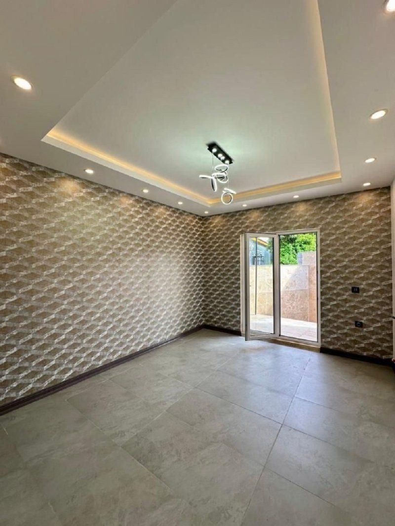 ویلا 250 متری سه خوابه در چمستان14366636066