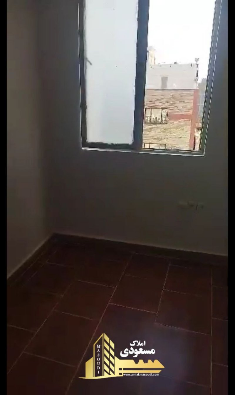 آپارتمان 75 متری یک خوابه در امیریه شهریار14372636198