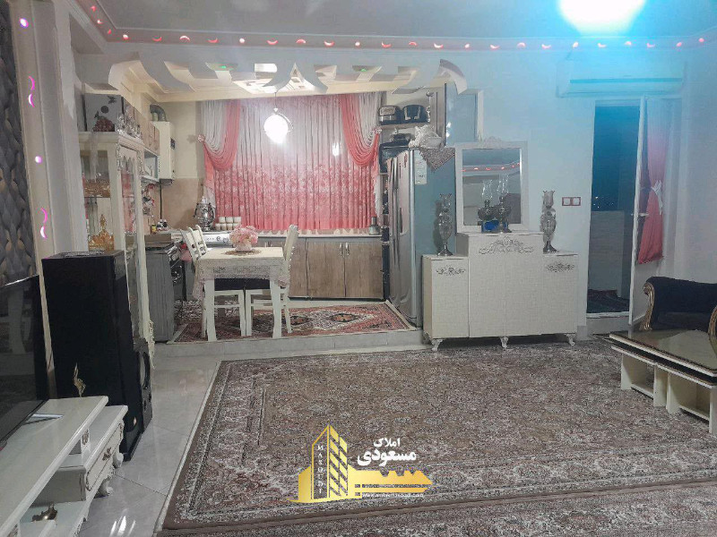 آپارتمان 85 متری دو خوابه در امیریه شهریار124247363