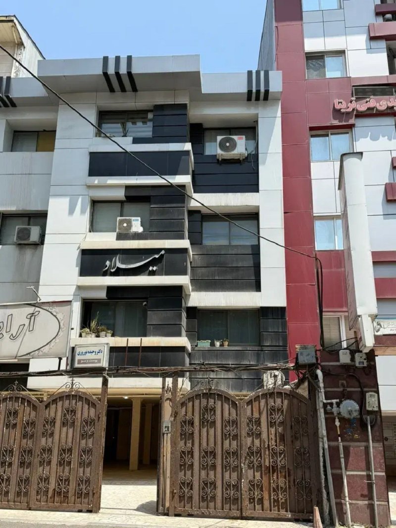 اداری 80 متری دو خوابه در گلسار رشت14384336310